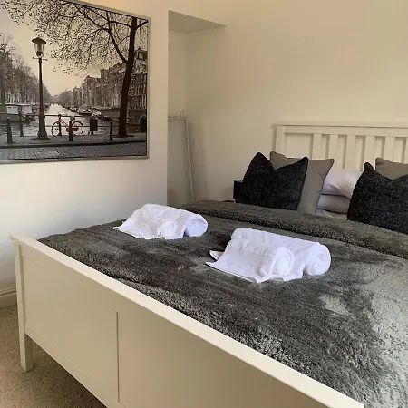 Apartamento Kensington House Free Parking Sleeps 6 York